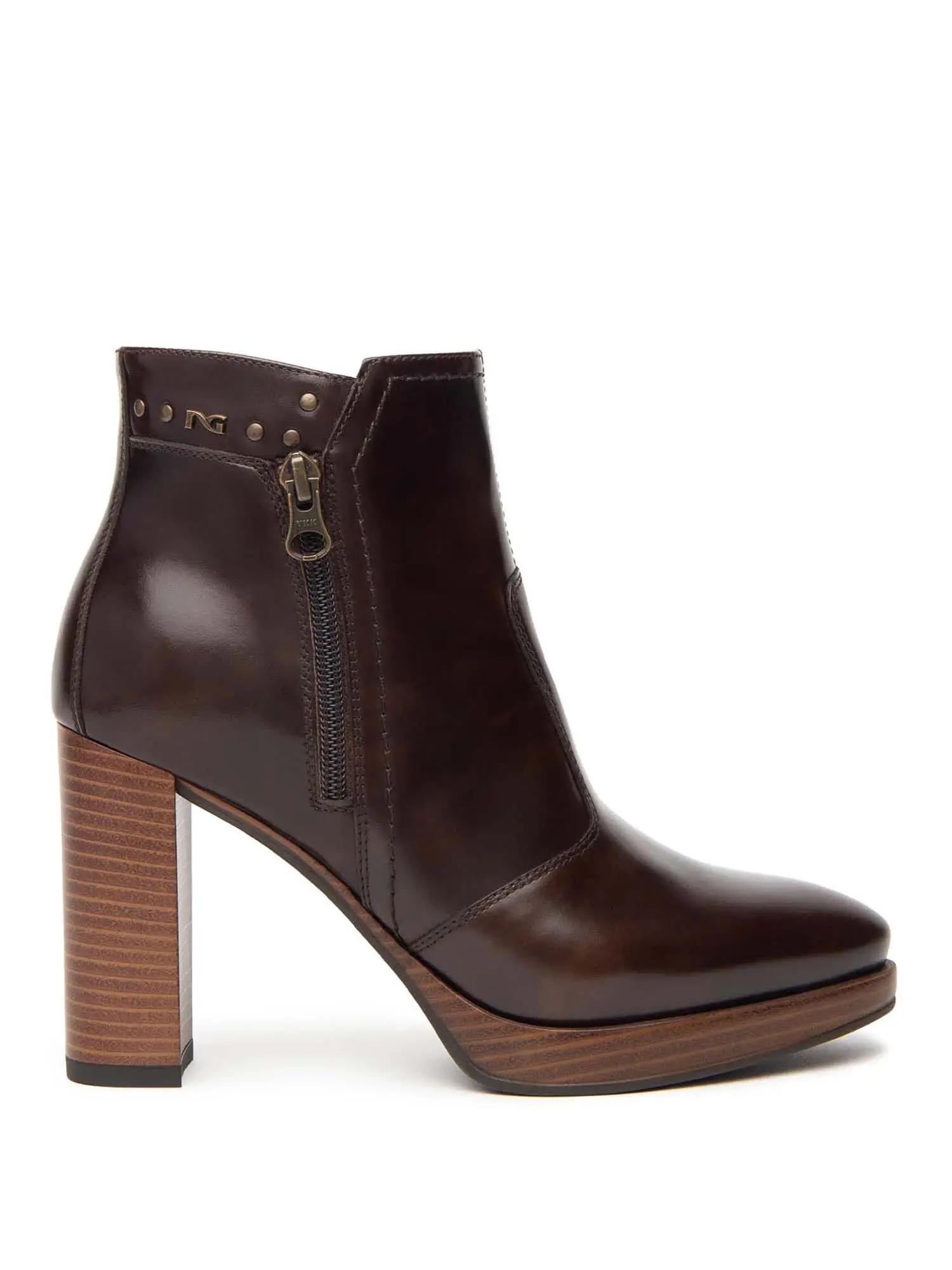 Gipys nero giardini sale